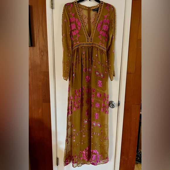 For Love and Lemons Barcelona Maxi Dress Old Gold - Picture 11 of 11